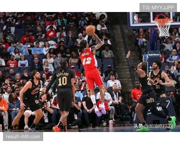 莫兰特复出砍下高分，带领灰熊队逆转取胜