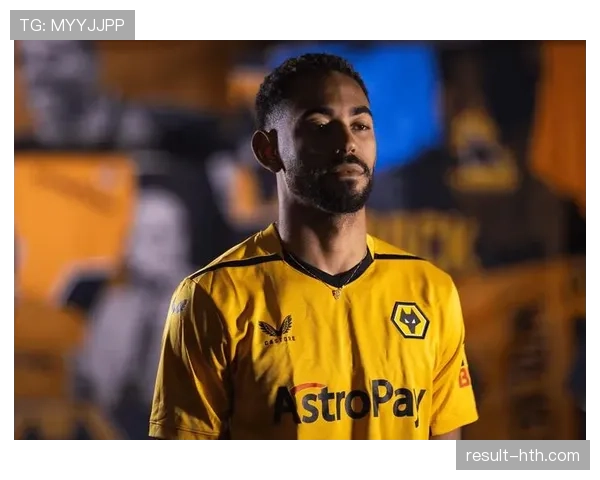 哈维·西蒙斯或成荷兰队新希望，年轻球星引领橙衣军团冲击欧洲赛场