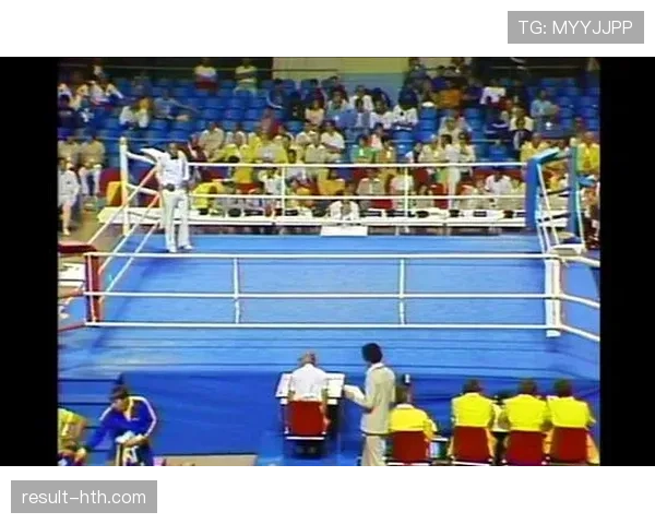 约翰·纳伯在1976年蒙特利尔奥运会上刷新游泳世界纪录 约翰·纳伯在1976年蒙特利尔奥运会上刷新游泳世界纪录