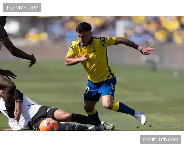 西甲球队中场组织乏力，战术调整迫在眉睫以求状态回暖