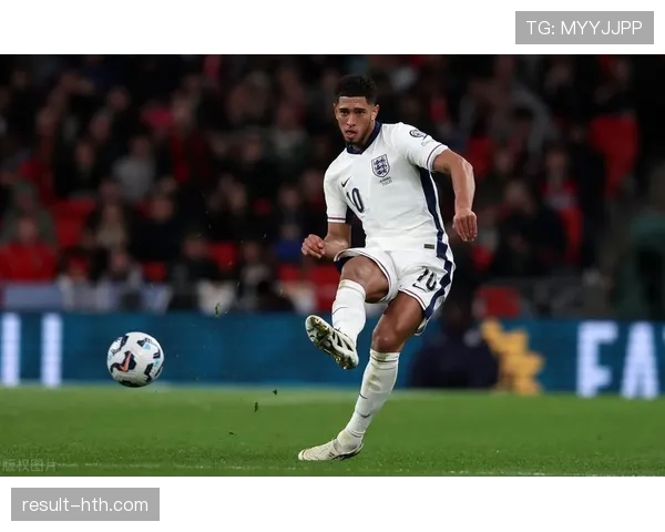 贝林厄姆英格兰足球偶像 贝林厄姆英格兰足球偶像